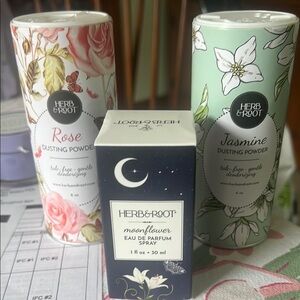 Rose and Jasmine Dusting Powder Set